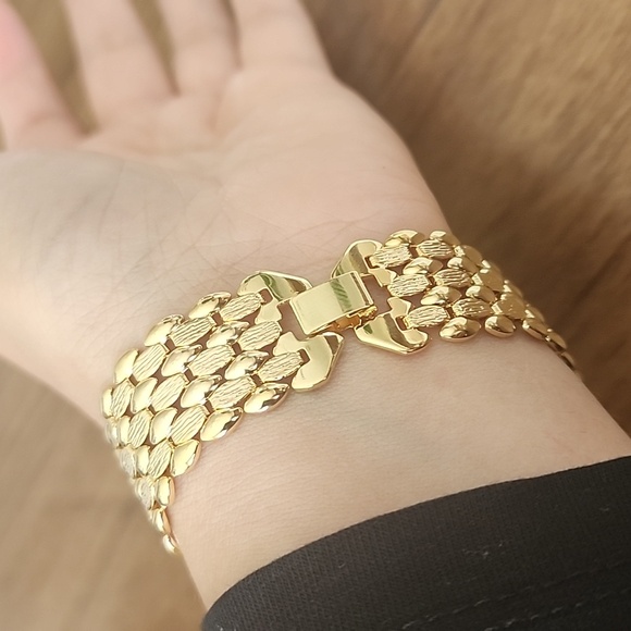 Gorgeous Bracelet - Fancy Jewelry, - Picture 2 of 3